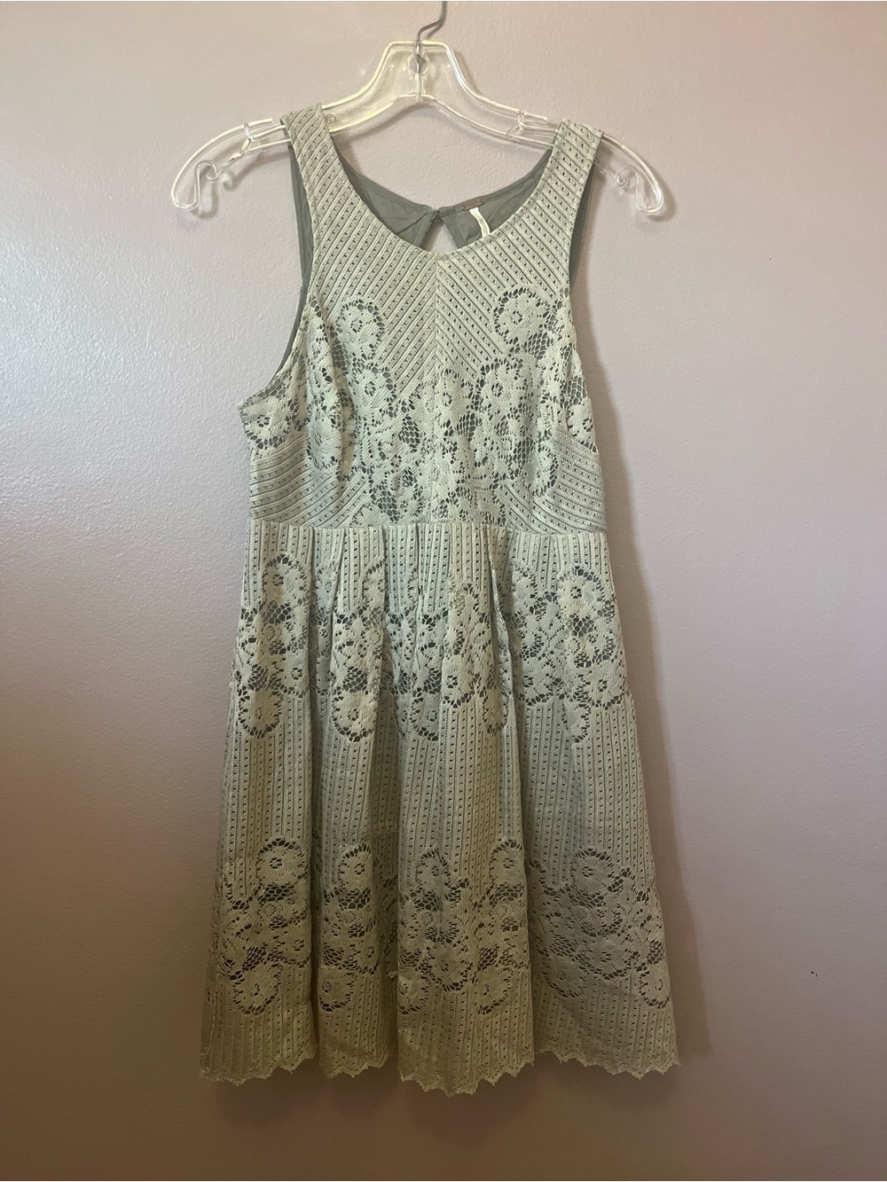 Sleeveless Lace A-Line Dress in Light Sage